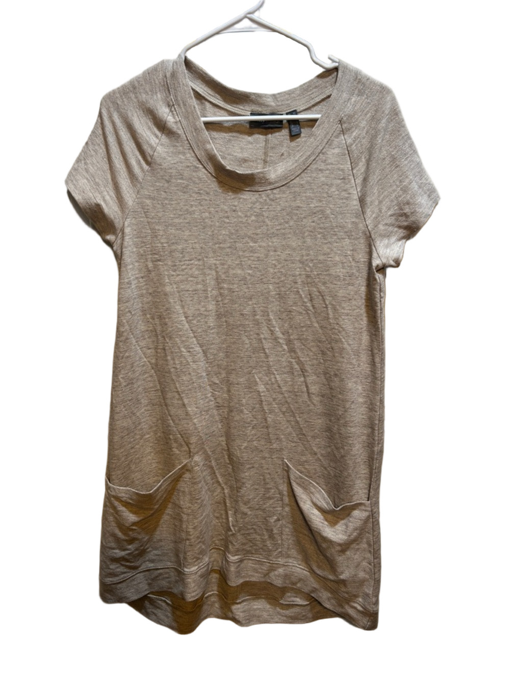 🦢Any Body Light Taupe Pocketed Short Sleeve Tunic Dress size XS GUC